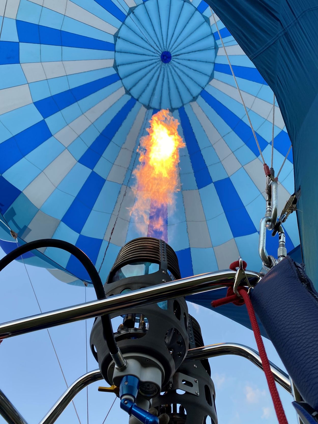 Hot air balloon controls